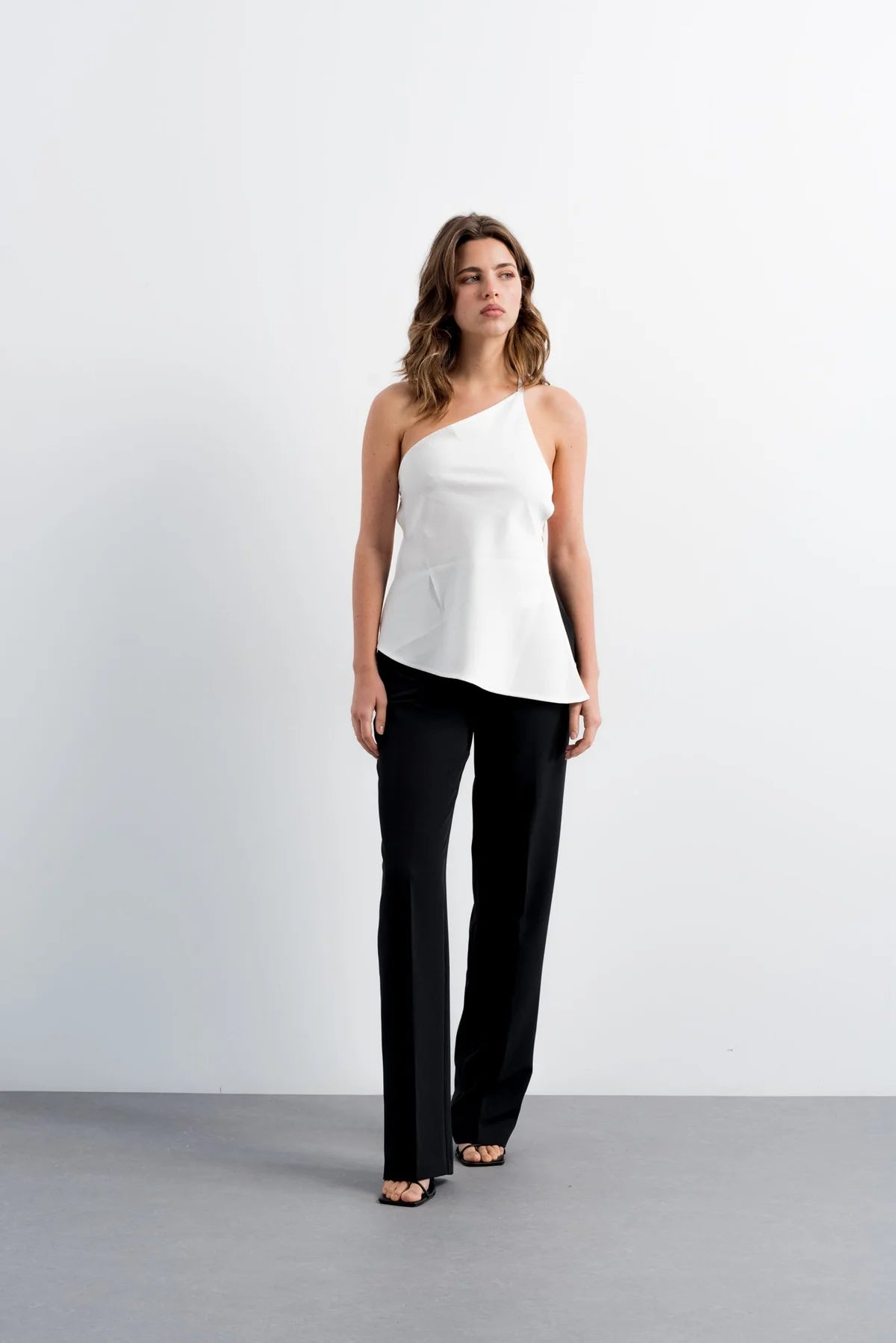 PANTALÓN RECTO