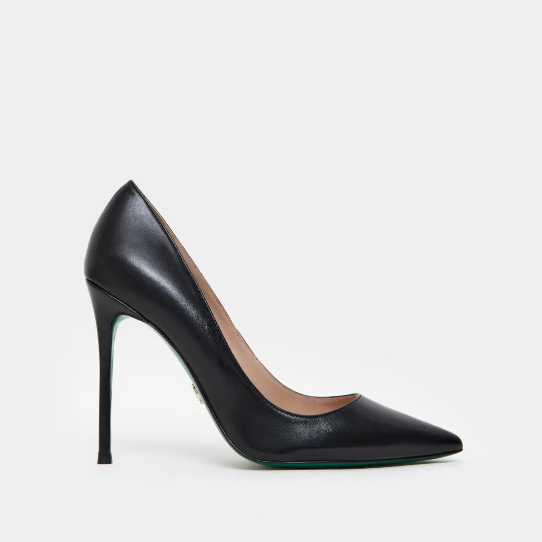 ZAPATOS Stilettos Madrid negros en piel de cabra.