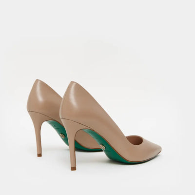Zapatos Stilettos Viena camel en piel de cabra.
