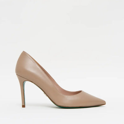 Zapatos Stilettos Viena camel en piel de cabra.