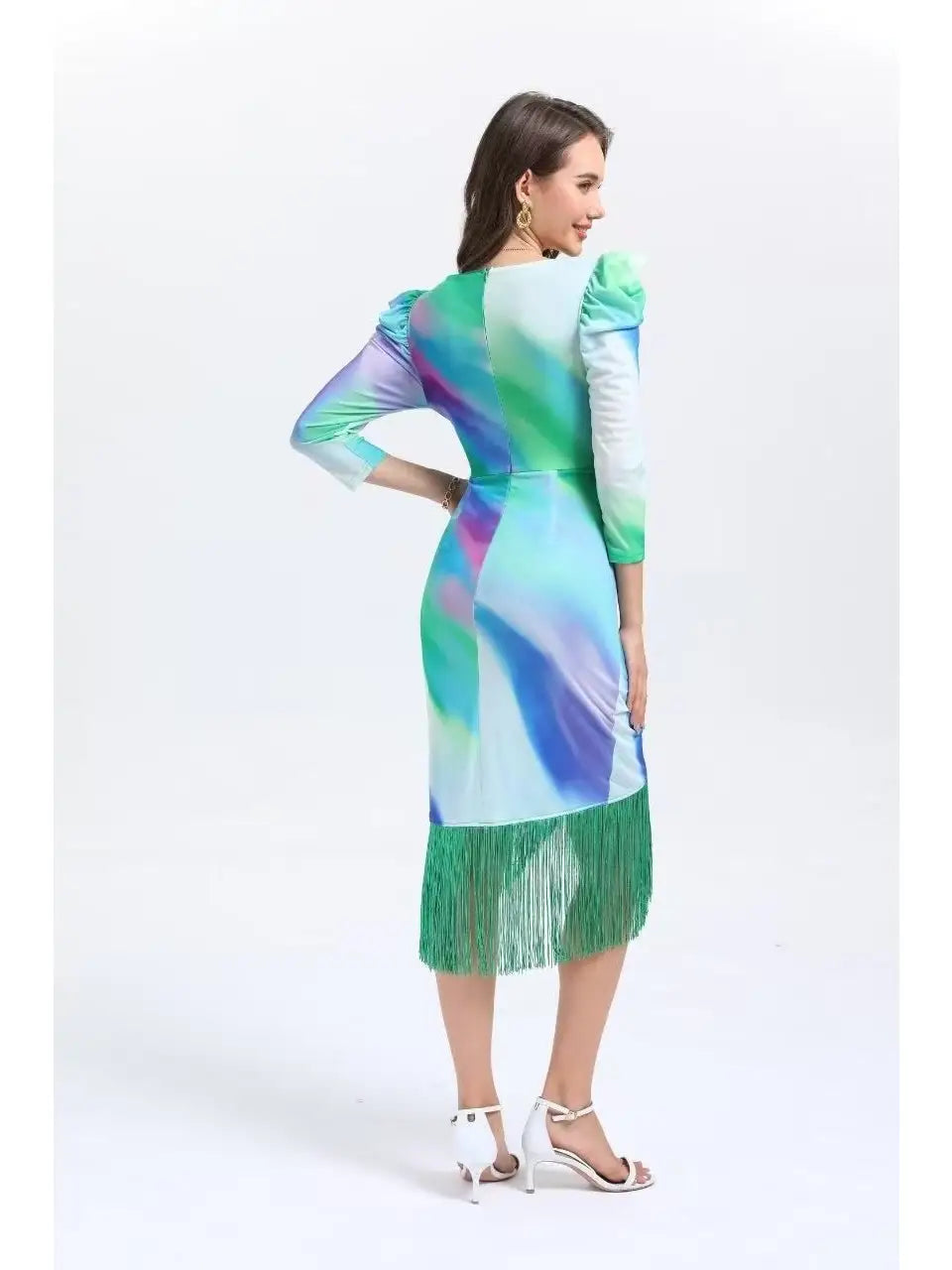 Vestido midi estampado con manga y flecos