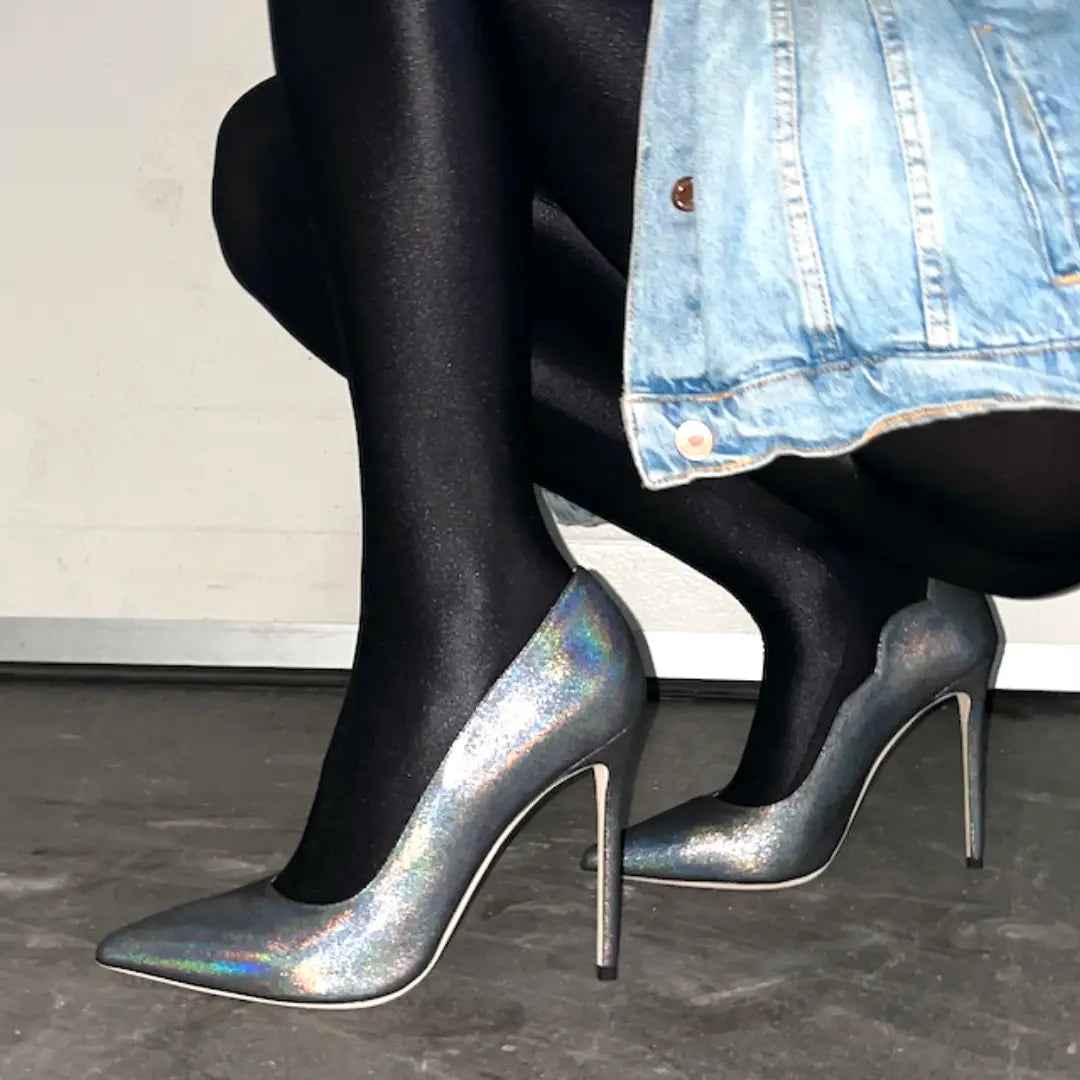 ZAPATOS DE PIEL HOLOGRÁFICOS CON PURPURINA NEGRA