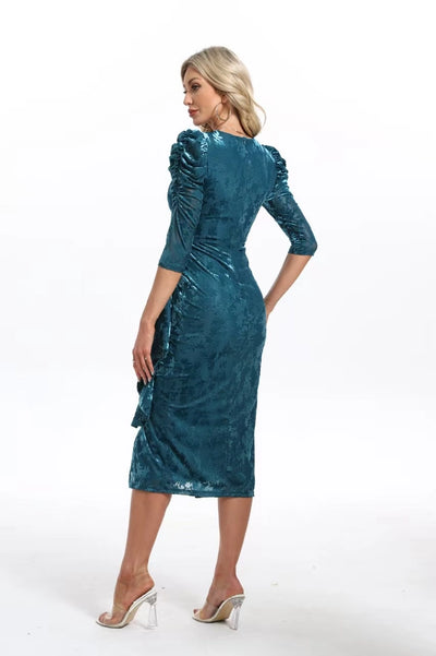 Vestido de terciopelo con abertura drapeada, invierno chic