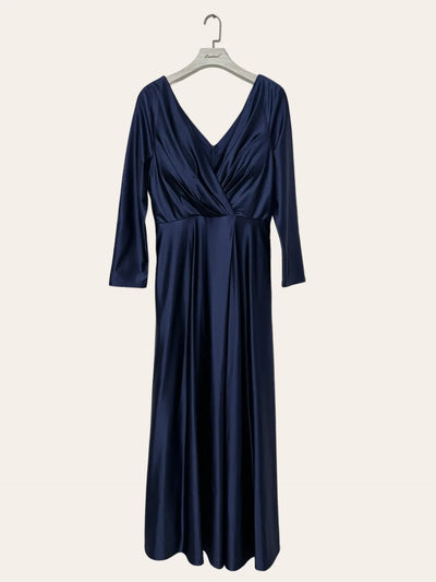 Vestido maxi con cuello en V y manga larga