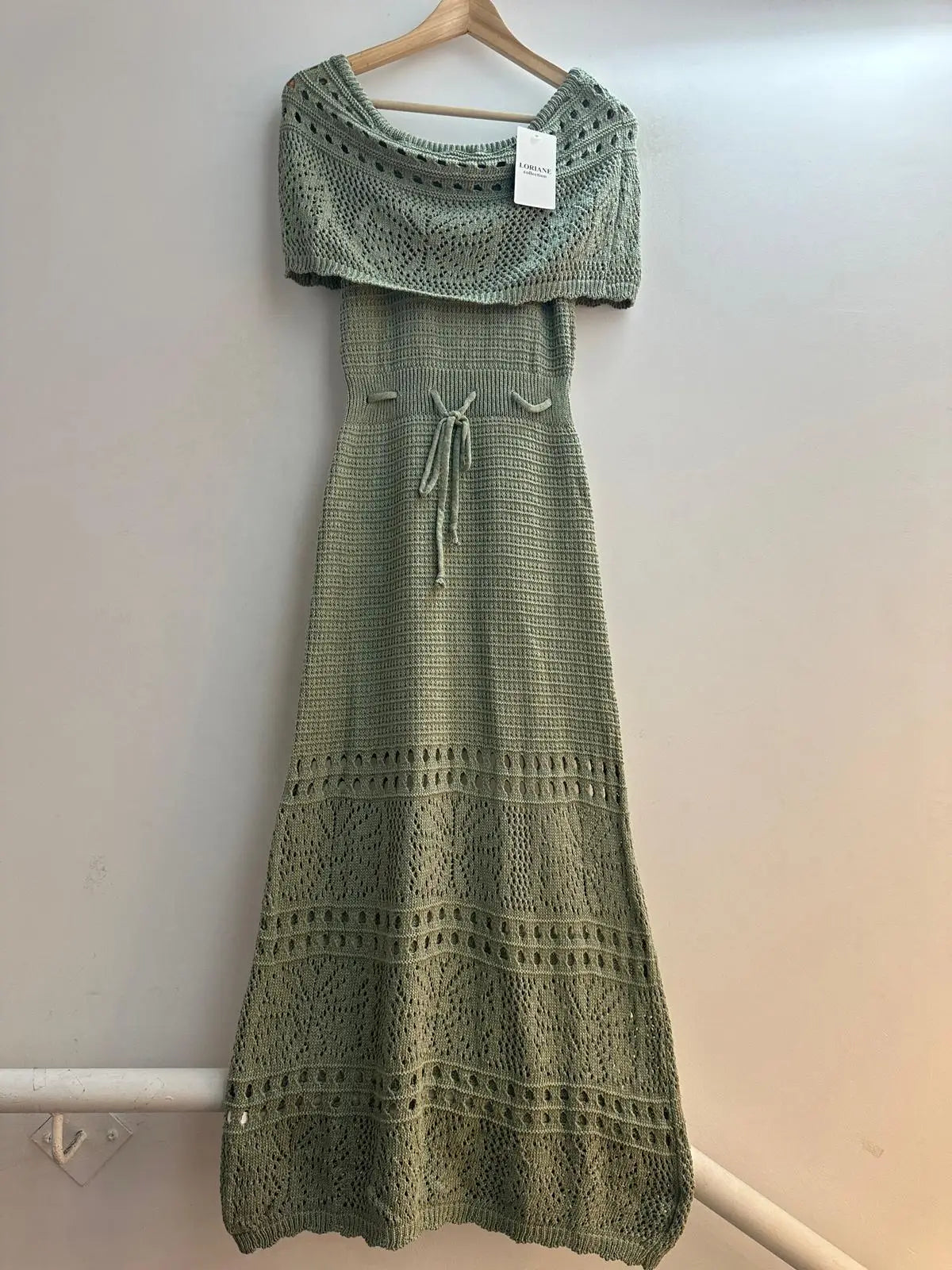 vestido largo tipo jersey sin tirantes