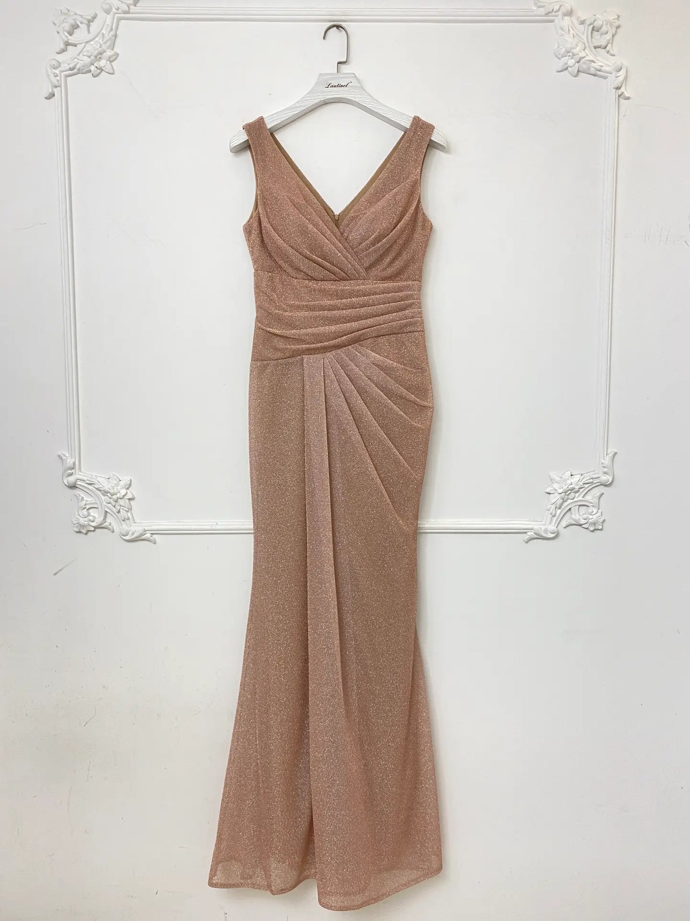 Vestido largo con abertura bodycon