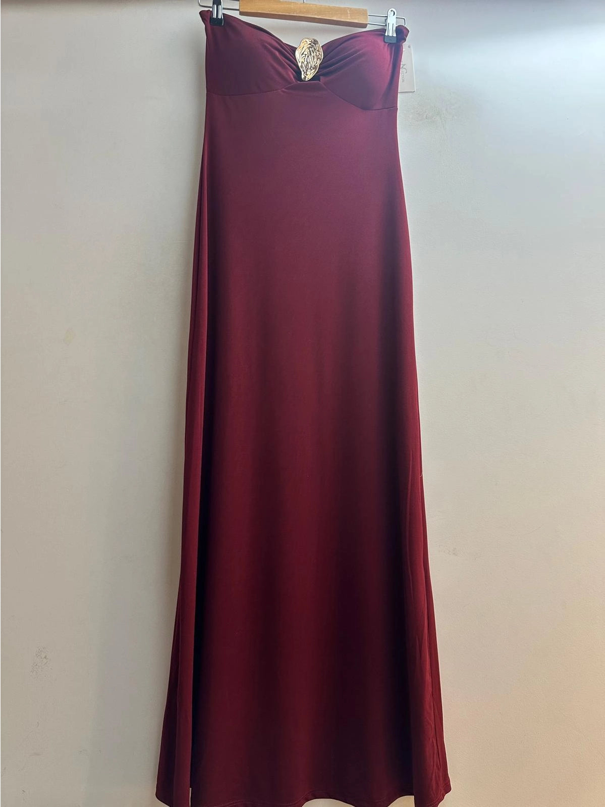 Vestido largo sin tirantes