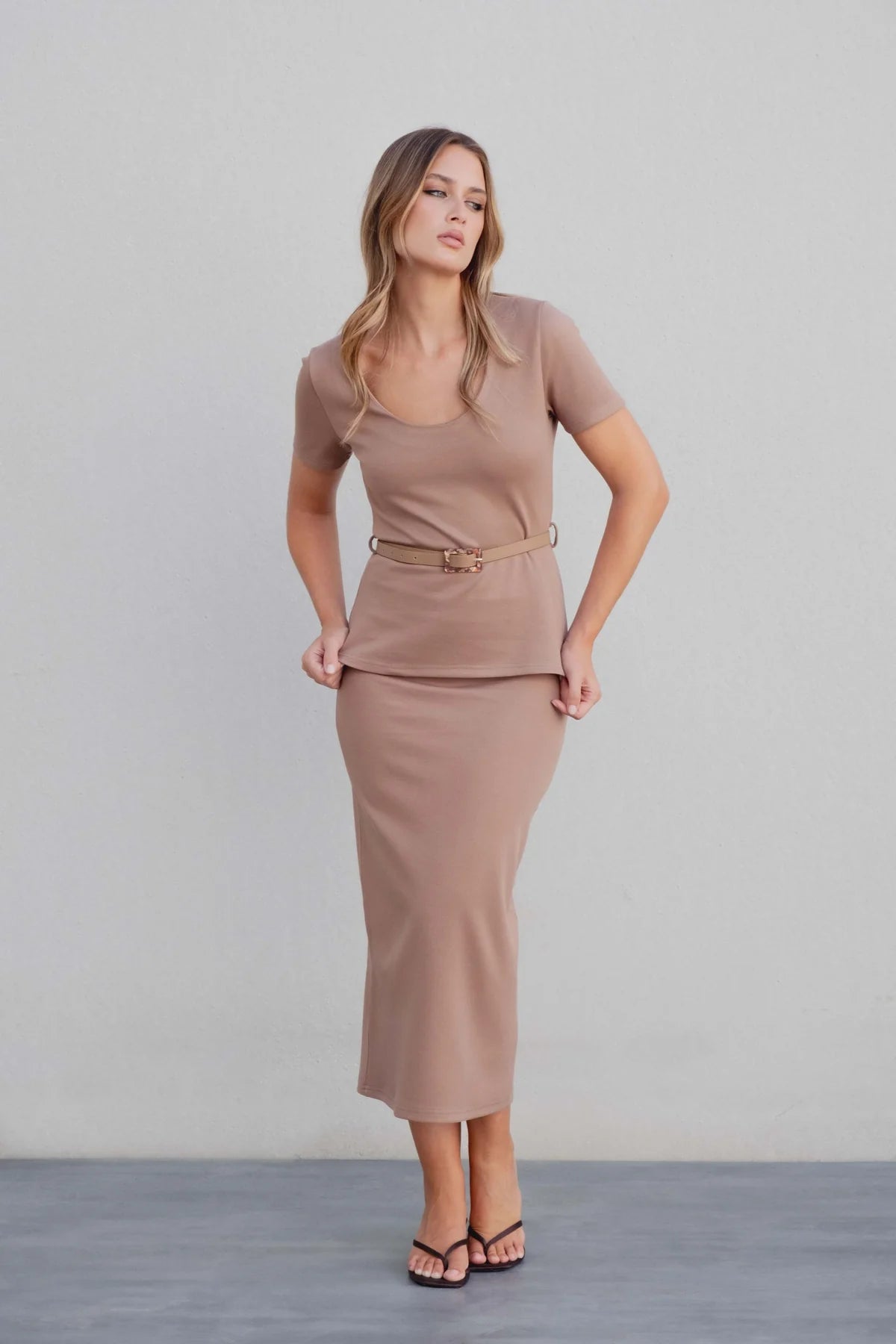 FALDA MIDI PUNTO