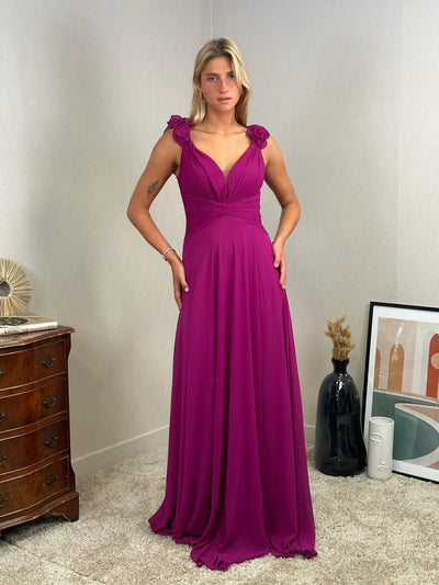 Vestido fluido  con abertura elegante