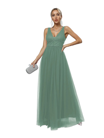 Vestido de noche con escote en V